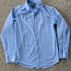 Van Heusen boys light blue dress shirt